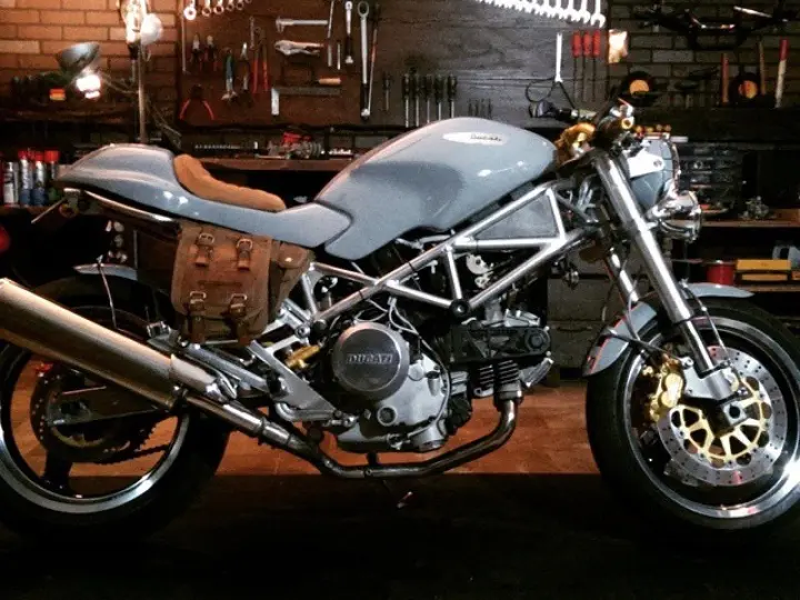216 Custom Garage