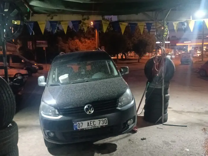 7 24 açık oto lastikci yol yardım gece açık lastikçi