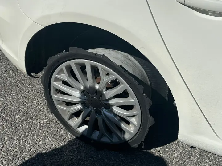 7/24 Lastikçi ve Lastik Tamiri