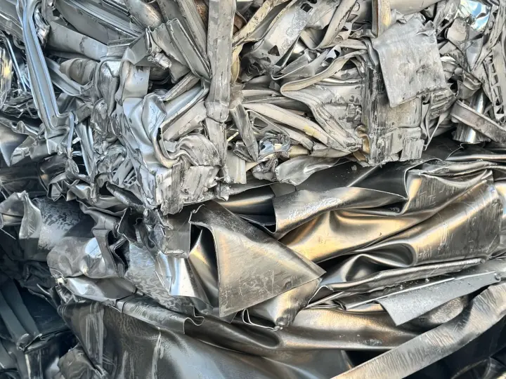 A Metal Geri Dönüşüm