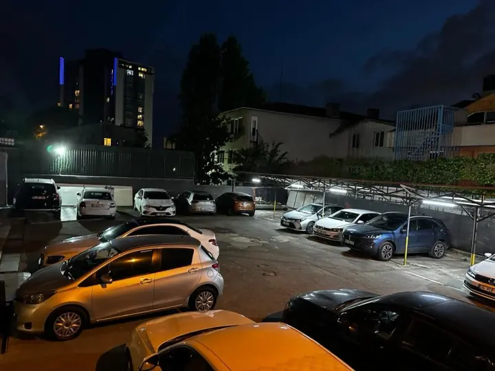 Açık Otopark