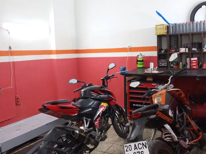 ADA MOTORS