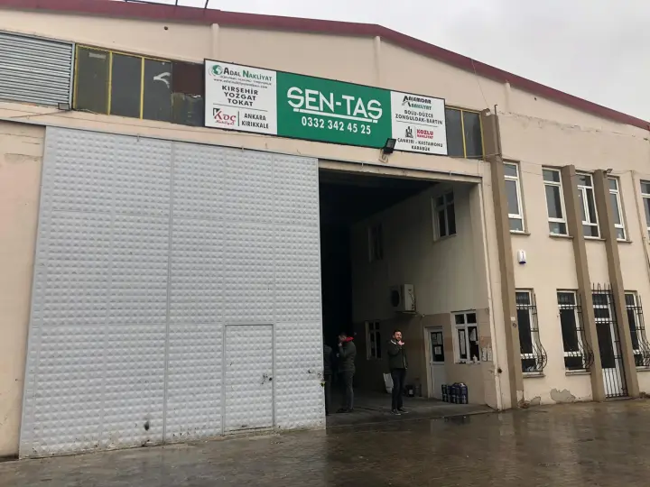 Adal Nakliyat Ambarı