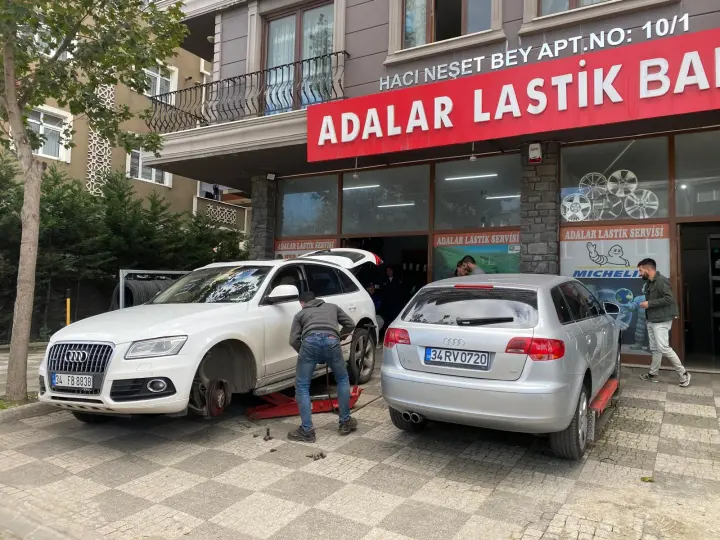 ADALAR LASTİK BANK