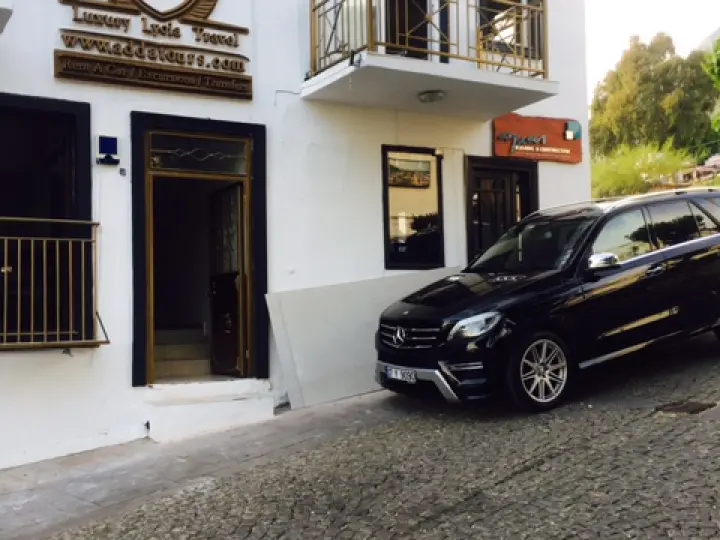 Adda Tours Travel Agency & Rent A Car /Villa