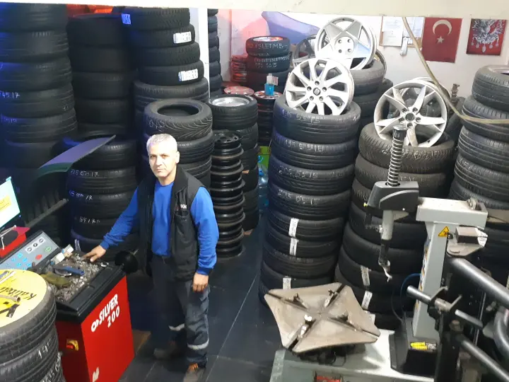 Adıgüzel Oto Lastik Servisi