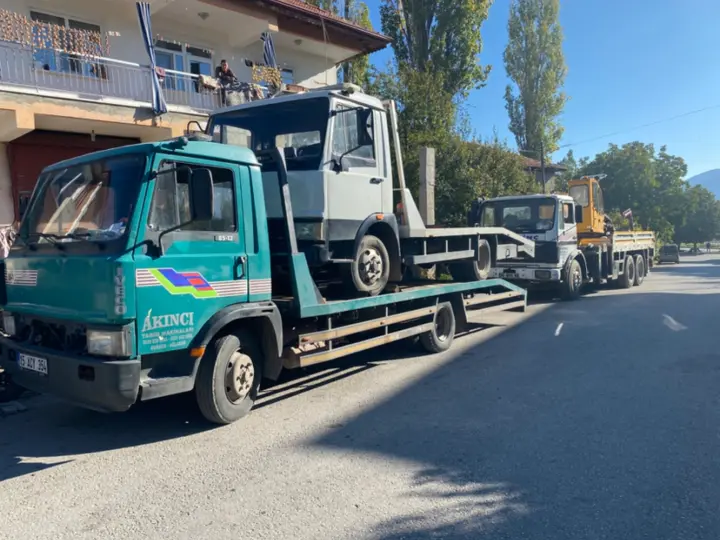 Ağlasun Çekici Ağlasun Oto Kurtarma Ağlasun Vinç AKINCI OTO KURTARICI VİNÇ VE FORKLİFT
