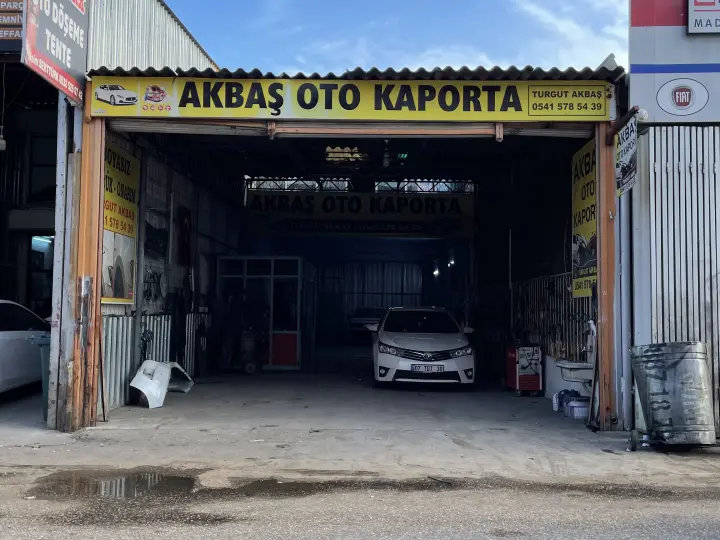 AKBŞA OTO KAPORTA BOYASIZ GÖÇÜK ONARIM MERKEZİ