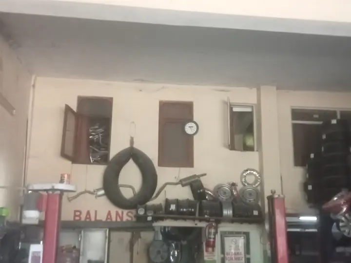 akça oto lastik&egzoz tamiri