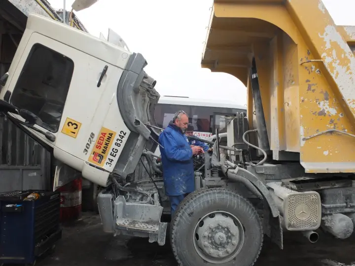 Akçay Oto Motor Trung , 7/24, Yol Yardım, Tır, Kamyon Servisi
