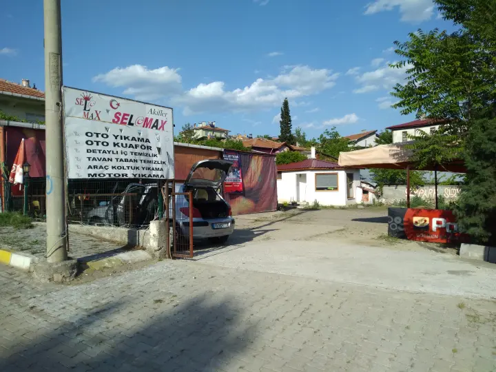 Akifler Oto Yıkama & Otopark & Koltuk Yıkama