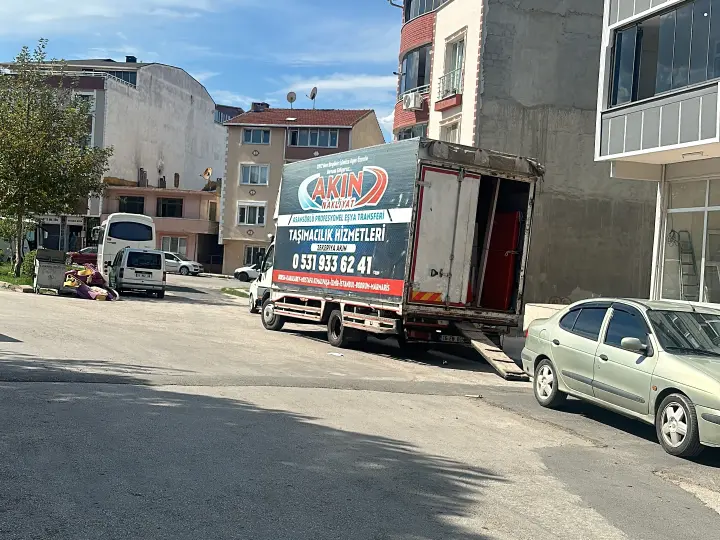 AKIN NAKLİYAT PROFOSYONEL EŞYA TRANSFERİ. ASANSÖR KİRALAMA MERKEZİ