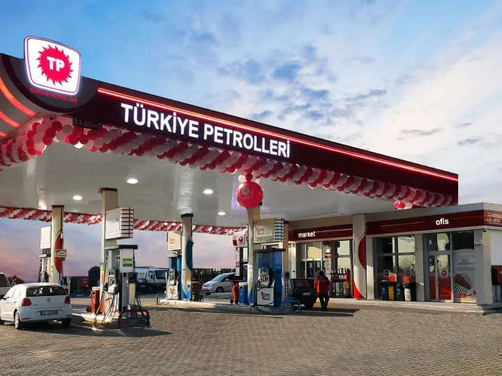 Akkomsan Petrol LPG & Akaryakıt İstasyon Hizmetleri
