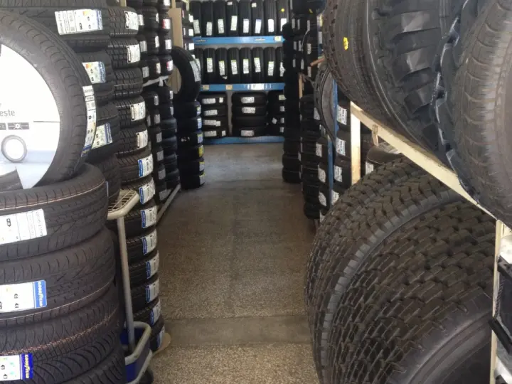 Aksular Ticaret