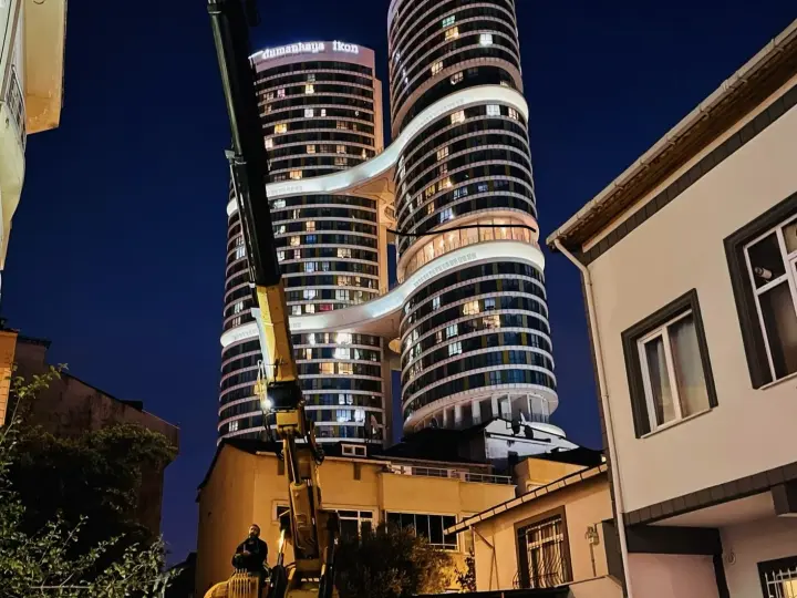 Aktur Vinç & Ataşehir Vinç Kiralama