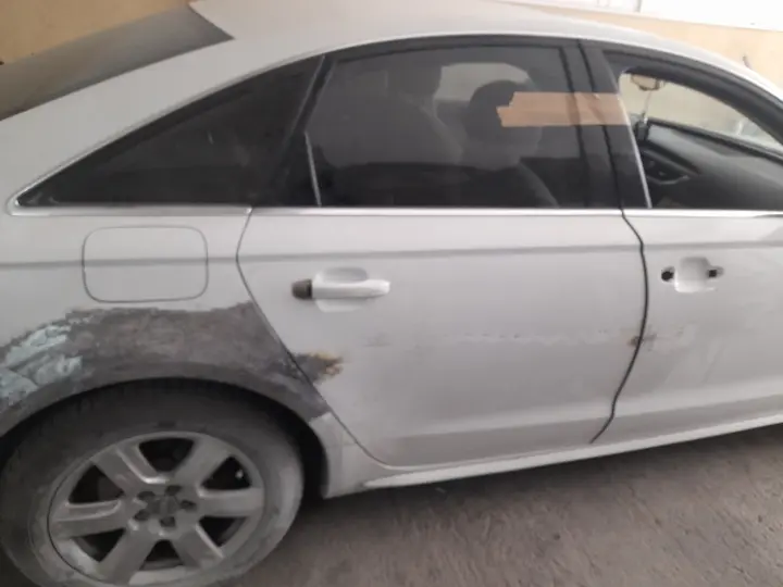 AKYÜZ OTO KAPORTA SERVİSİ
