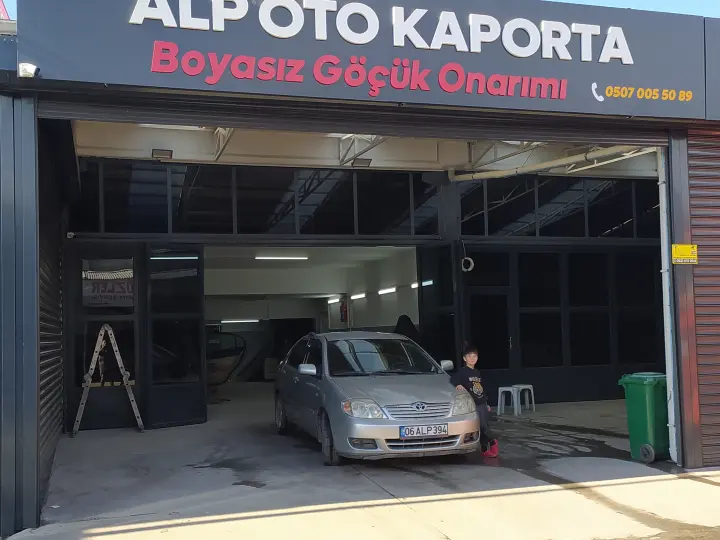 Alp Oto Kaporta Ve Boyasız Göçük Düzeltme Servisi