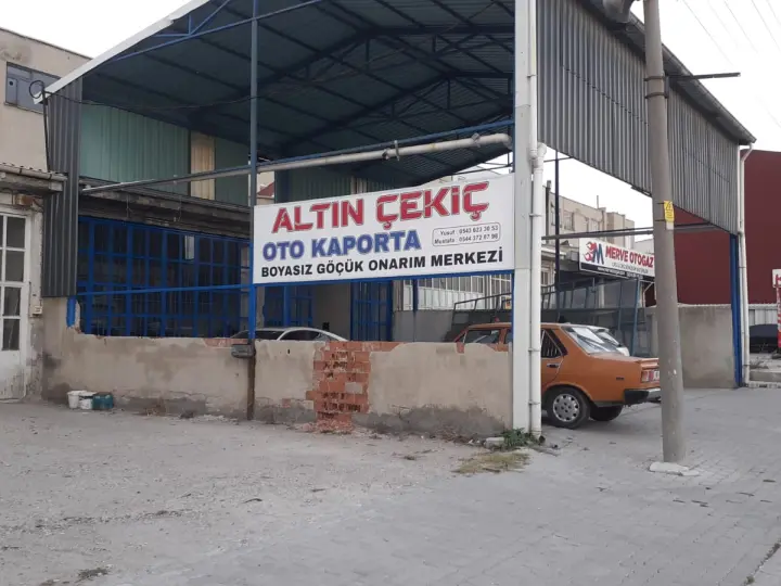Altın çekiç oto kaporta
