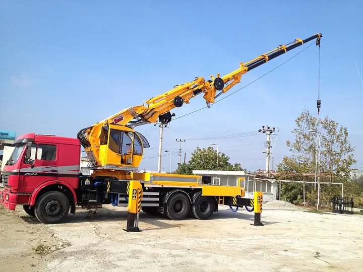 ALTINOVA VİNÇ MANİTOU