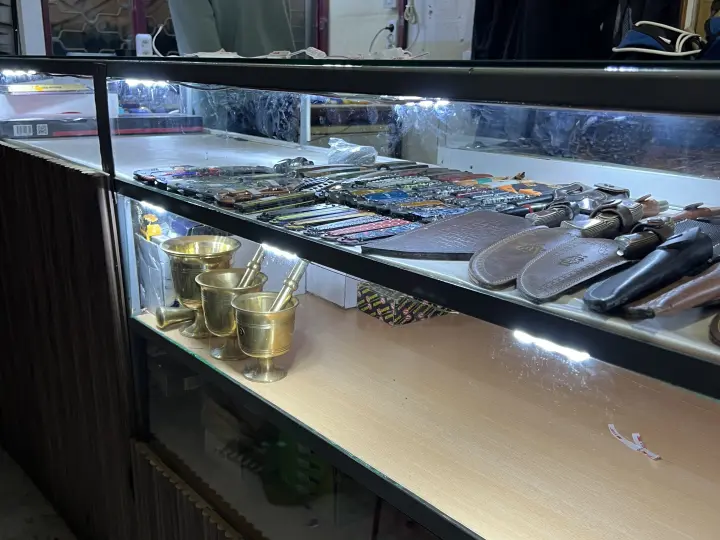 Anahtarcı Bahri Budak Oto Anahtar - Çilingir ve Bıçakçılık