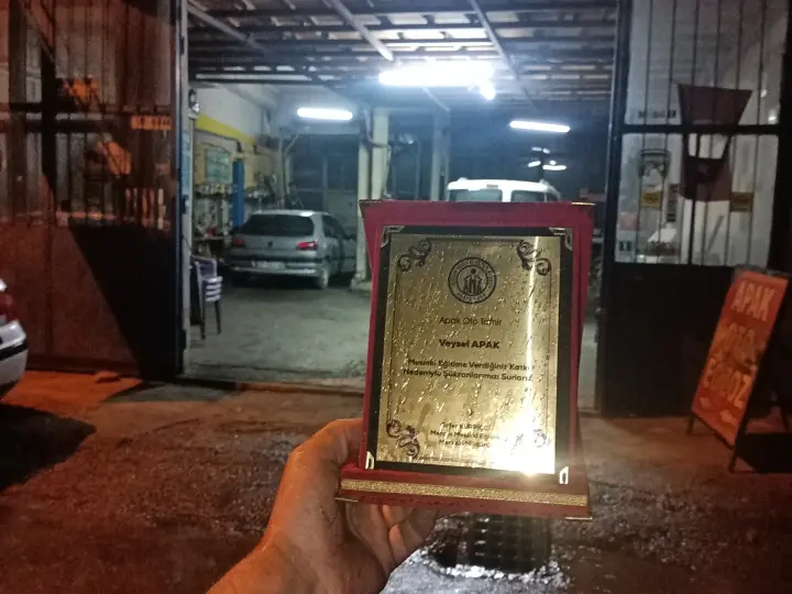 Apak Oto Tamir Bakım Ve Oto Egsoz Bakım Servisi