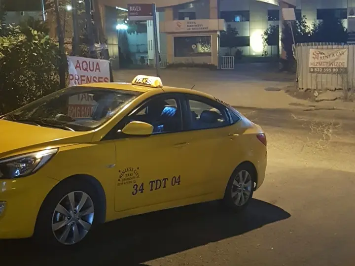 AQUA PRENSES TAKSİ DURAĞI