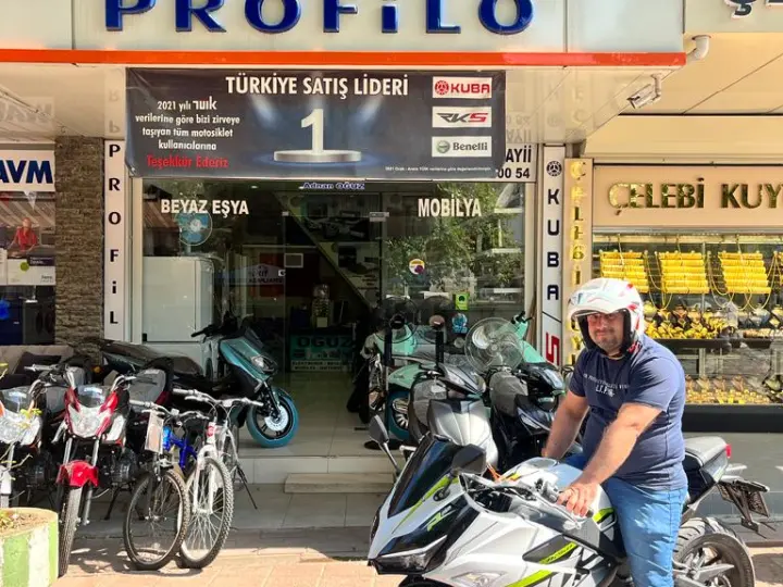 Arap Sho Motor Motorcycle Özel Servi̇si̇