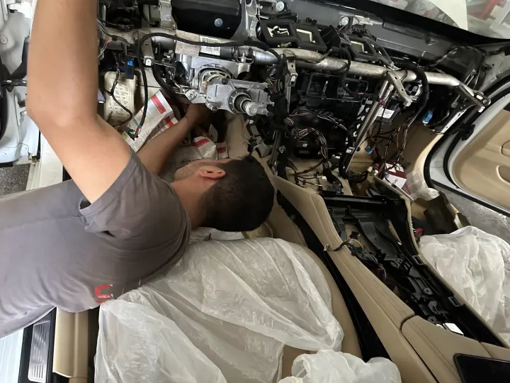 Arkadaş Oto Elektrik