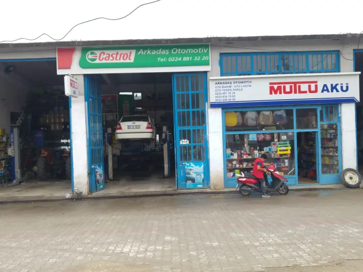 Arkadaş Oto Tamir Ve Yedek Parça Servisi