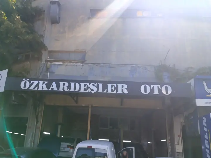 Arkadaşlar Otomotiv