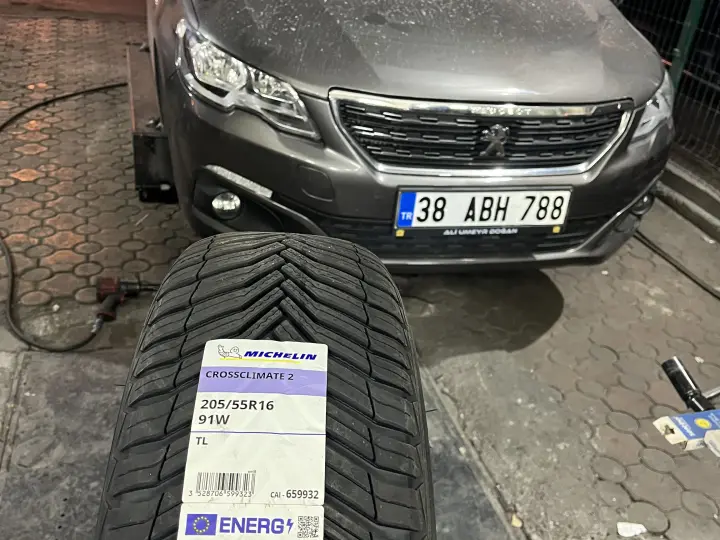 Aslan oto lastik