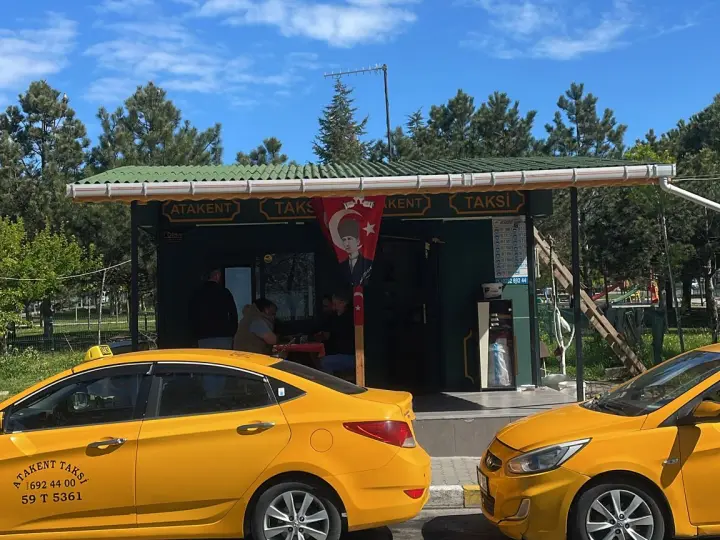Atakent Taksi Durağı