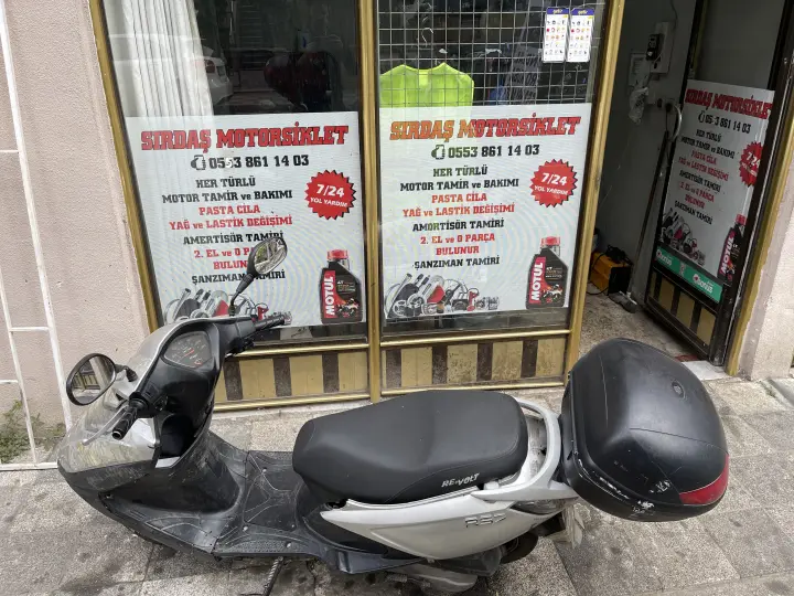Ataşehir motorsiklet