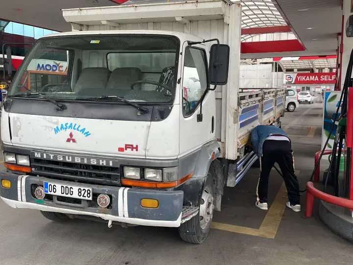 Atisan Nakliyeciler Durağı