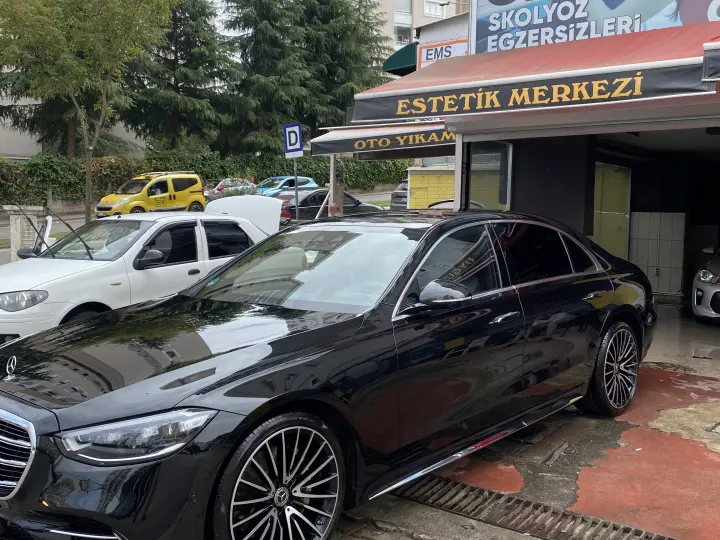 Auto Garage Car Wash