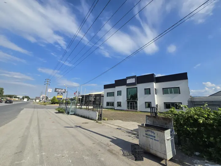 Autoteknik Otomotiv Rs Servis ve Eurorepar Car Service