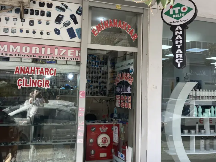 Avcılar oto anahtarcı ve çilingir