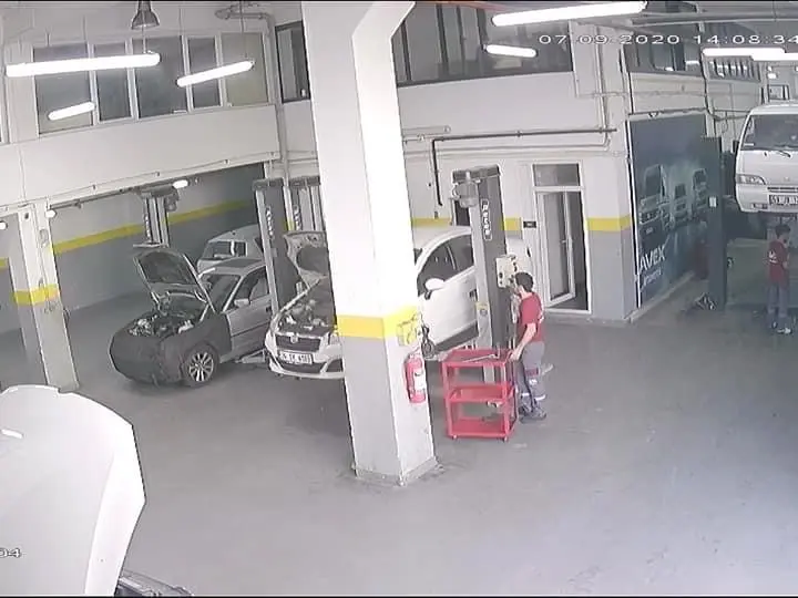 Avex Otomotiv - Esenyurt Oto Tamir & Oto Servis