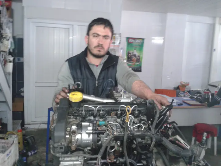 AY YILDIZ OTO BAKIM SERVİSİ