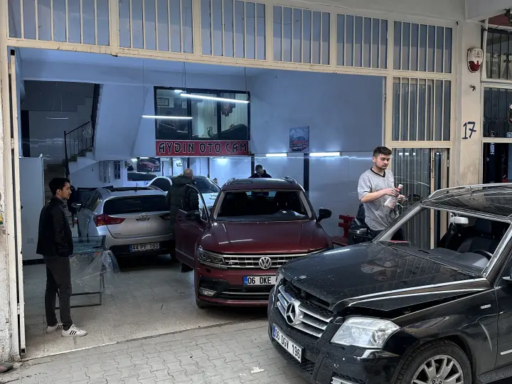 Aydın Oto Cam Oto Ayna Tamiri