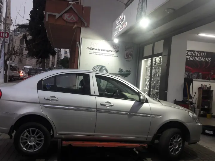 AYS OTOMOTİV: YETKİLİ LASTİK, JANT, AKÜ YETKLİ SATIŞ VE TAMİR SERVİSİ