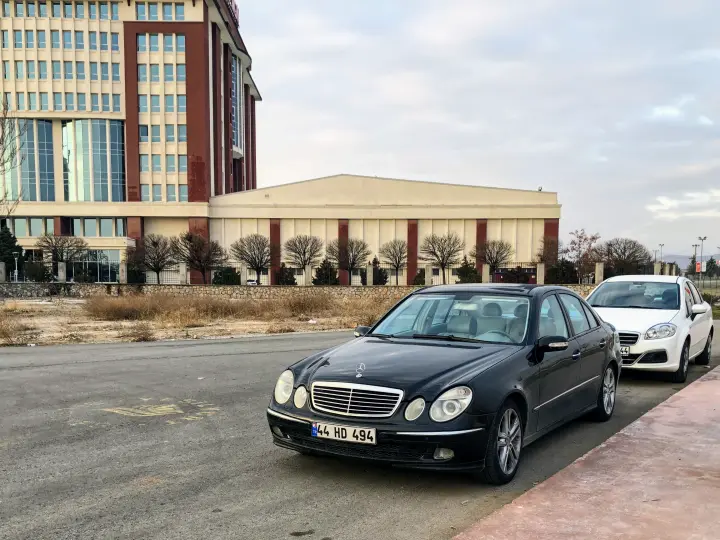 AYTAŞ OTO KAPORTA FIRINLI BOYA SERVİSİ
