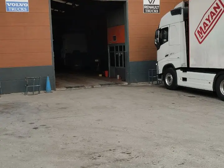 Ayvacık Otomotiv Volvo Renault Mercedes Ağır Vasıta Özel Servisi