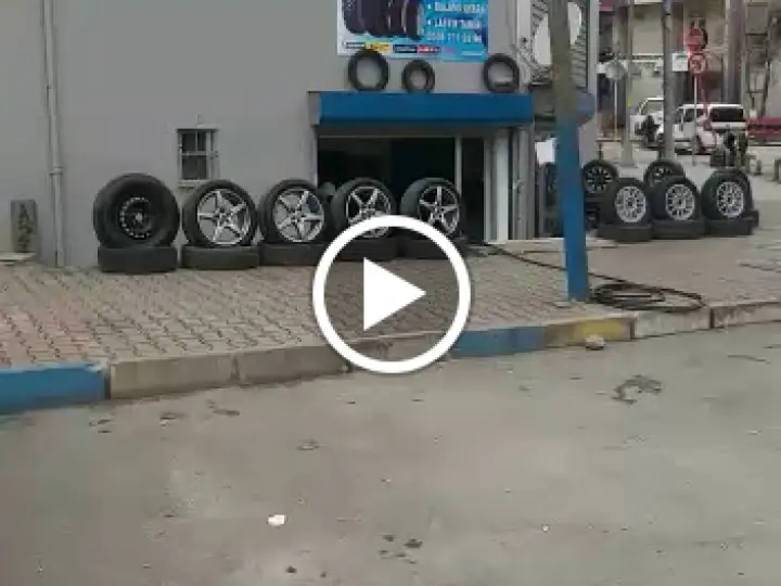 Aziz Ve Kardeşler Oto Lastik