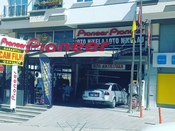 AZRAM OTO AKSESUAR