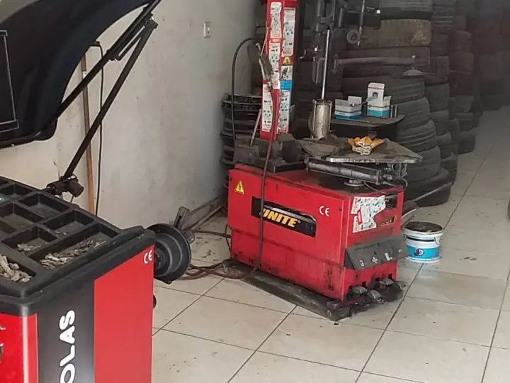 Bakır oto lastik