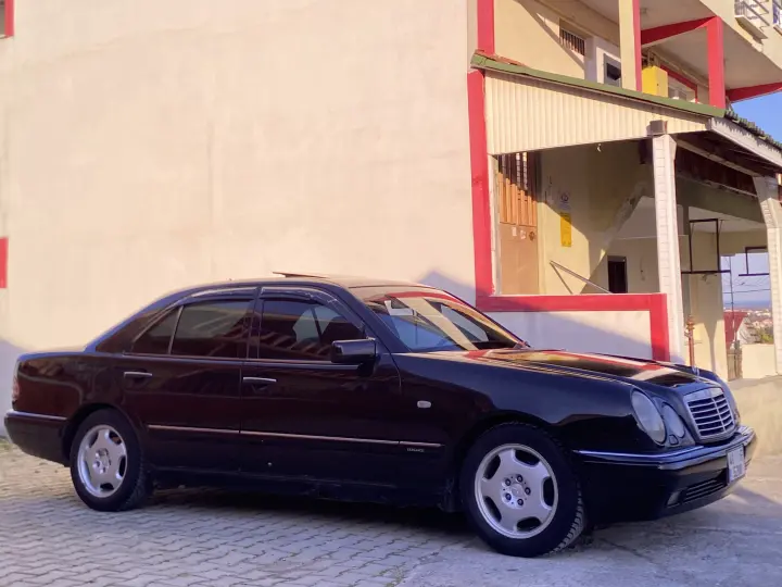 Balcı Mercedes Garaj