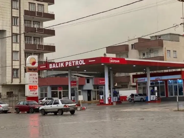BALIK PETROL