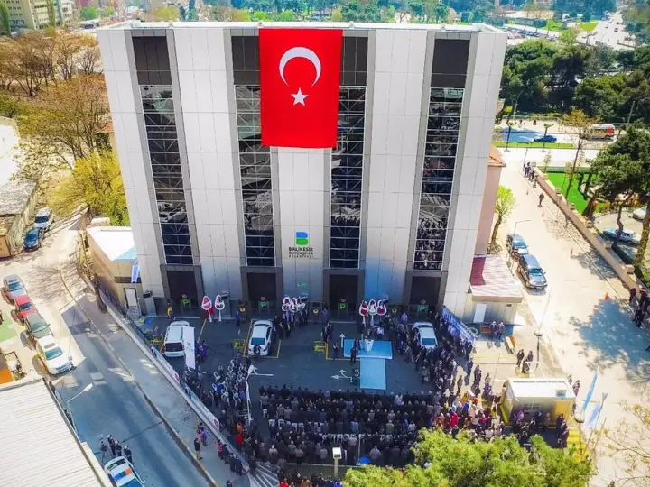 Balpark Açık Otoparkı Köylü Garajı