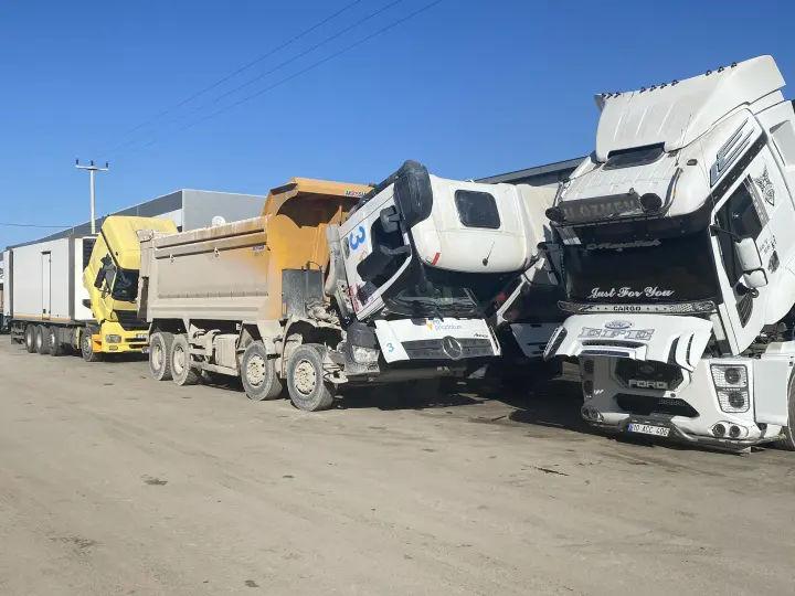 BANDIRMA SAVRAN AĞIR TİCARİ KAMYON TIR ÖZEL SERVİS